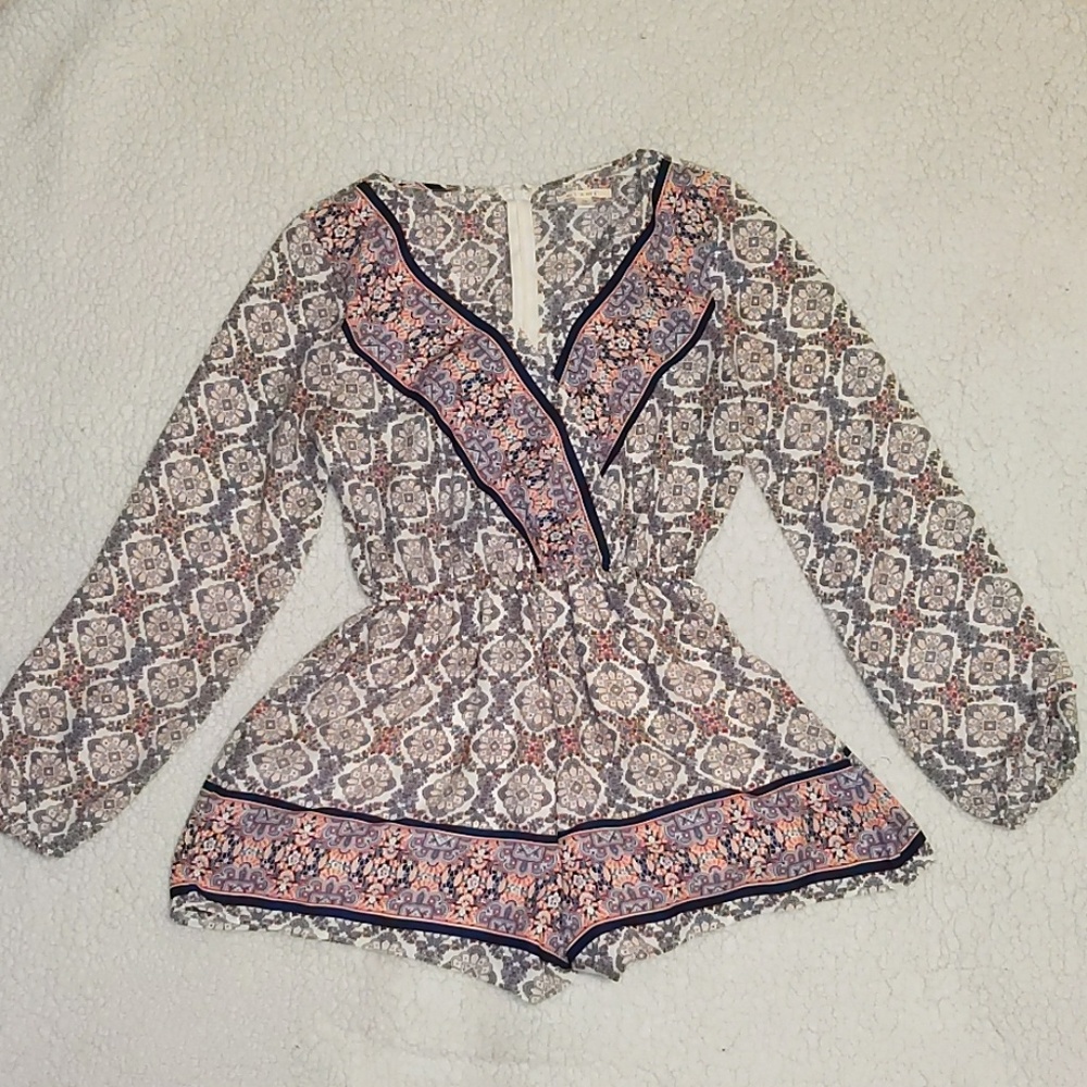 Long sleeve romper